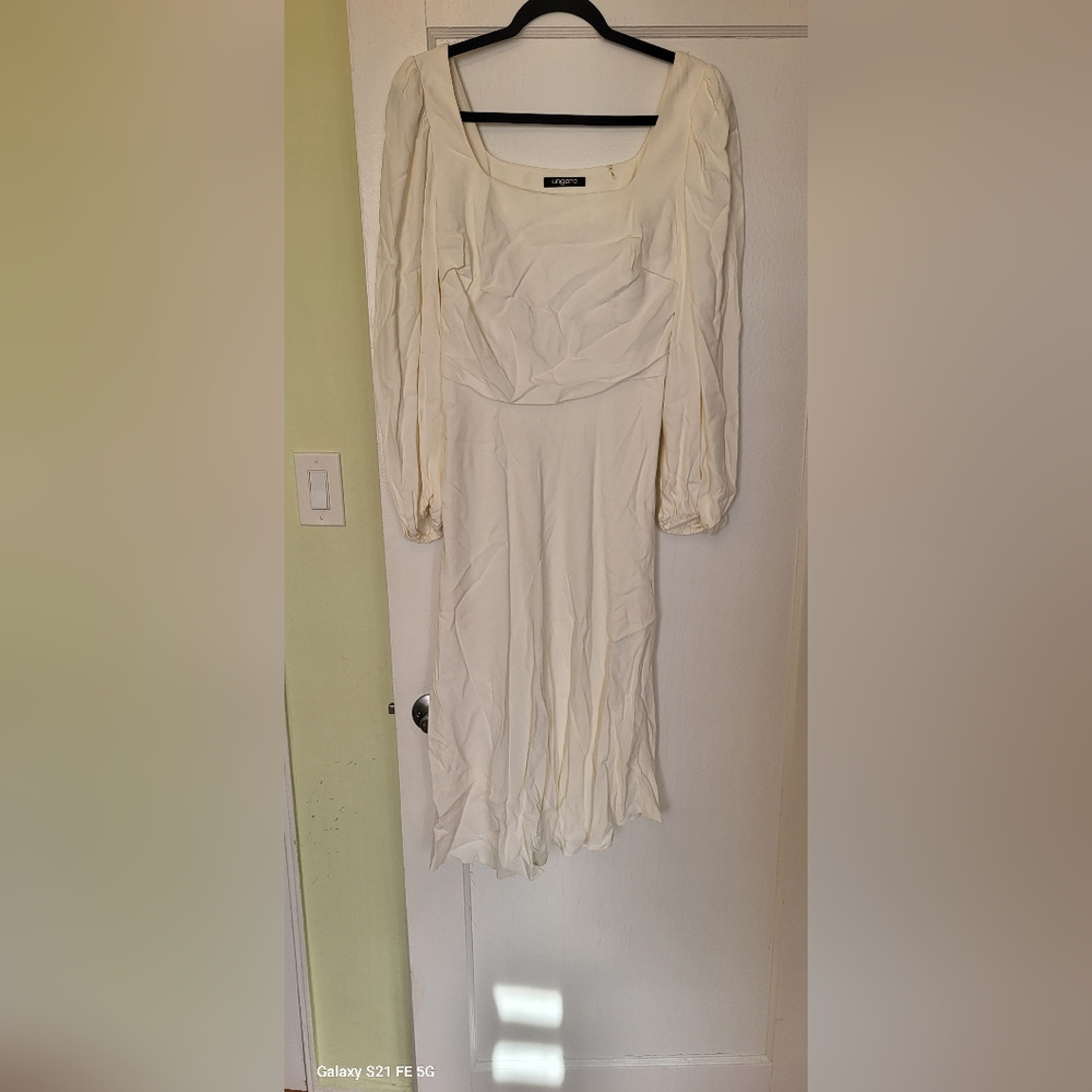 Emanuel Ungaro Cream Long Sleeve Dress